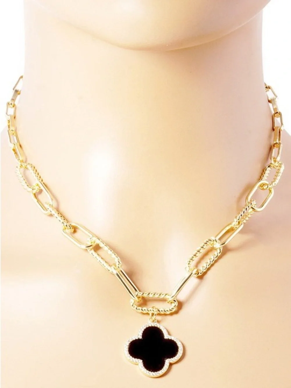 Gold Dipped Black Clover Paperclip Necklace (8515)